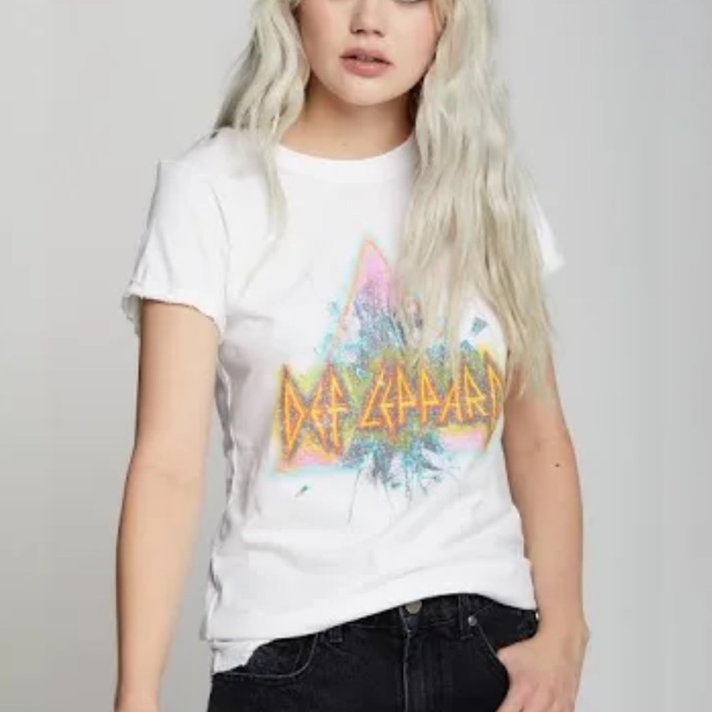 Def Leppard Band Distressed Tee Medium Recycled Karma Rock